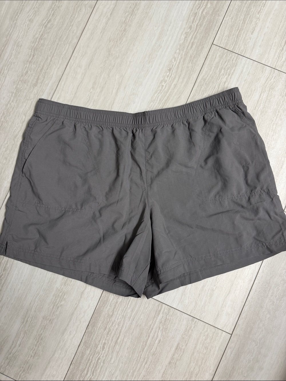 Women's Active Pull-On Shorts — Charcoal Gray Columbia